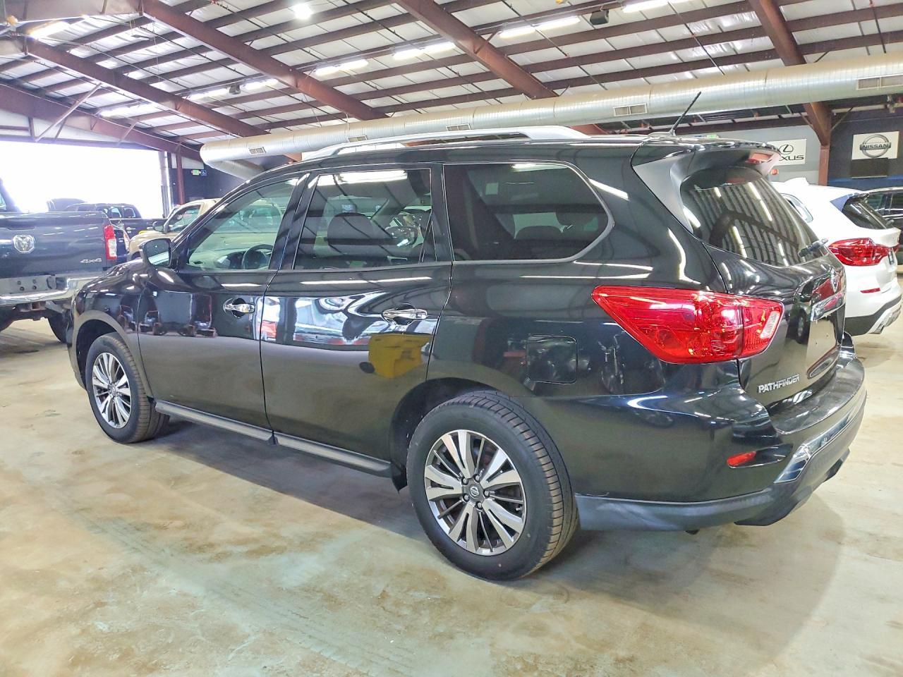 2018 NISSAN PATHFINDER — фото 2