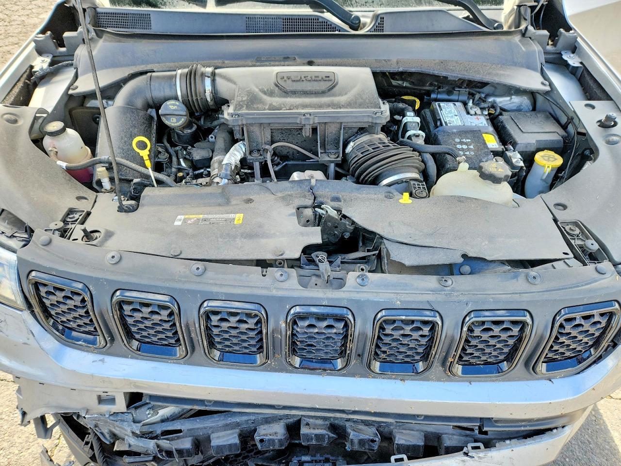 2023 JEEP COMPASS — фото 11