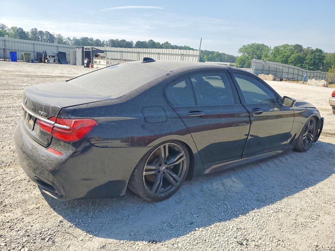 BMW 7 SERIES