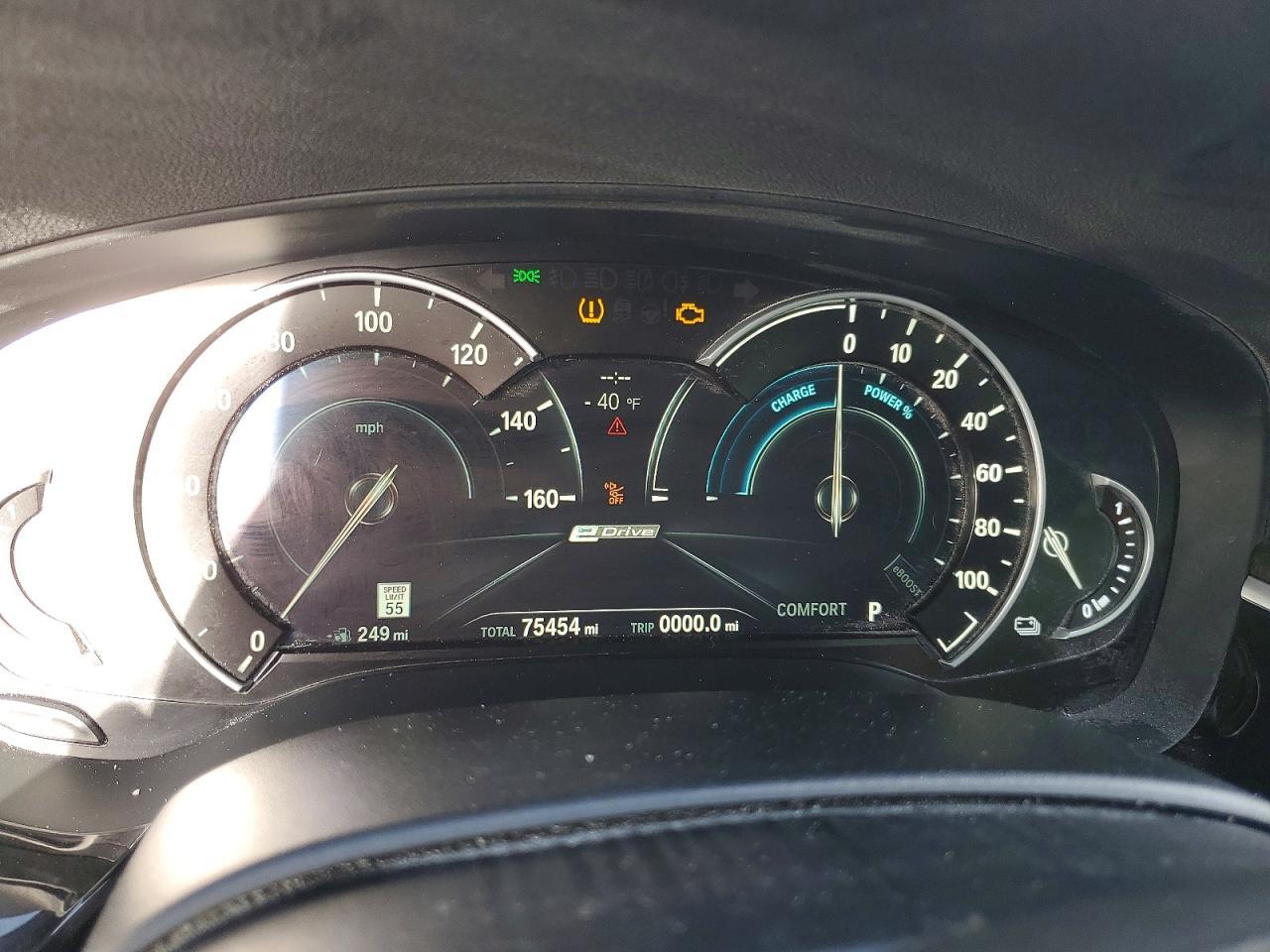 2019 BMW 5 SERIES — фото 9