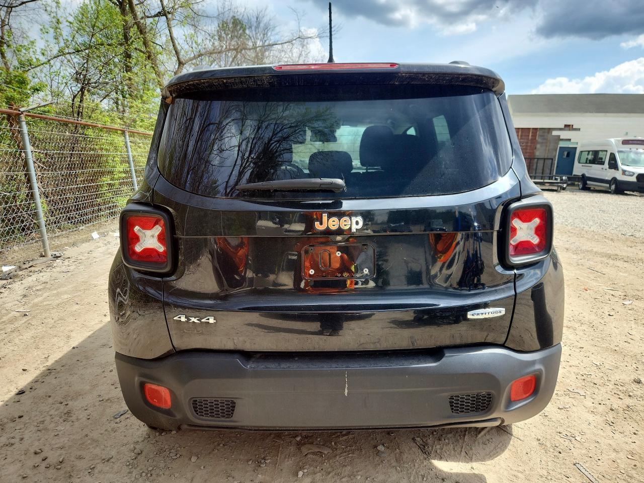 2015 JEEP RENEGADE — фото 6
