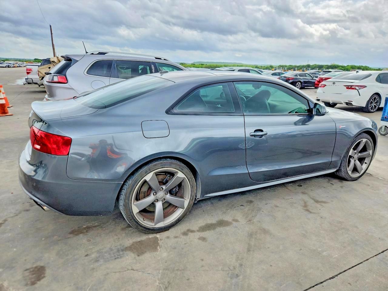 2015 AUDI RS5 — фото 3