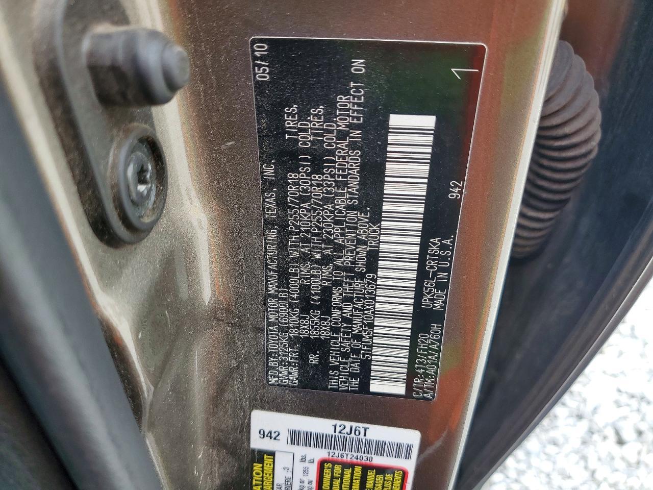 TOYOTA TUNDRA
