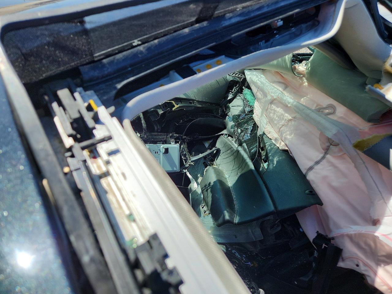 2012 BUICK REGAL — фото 9