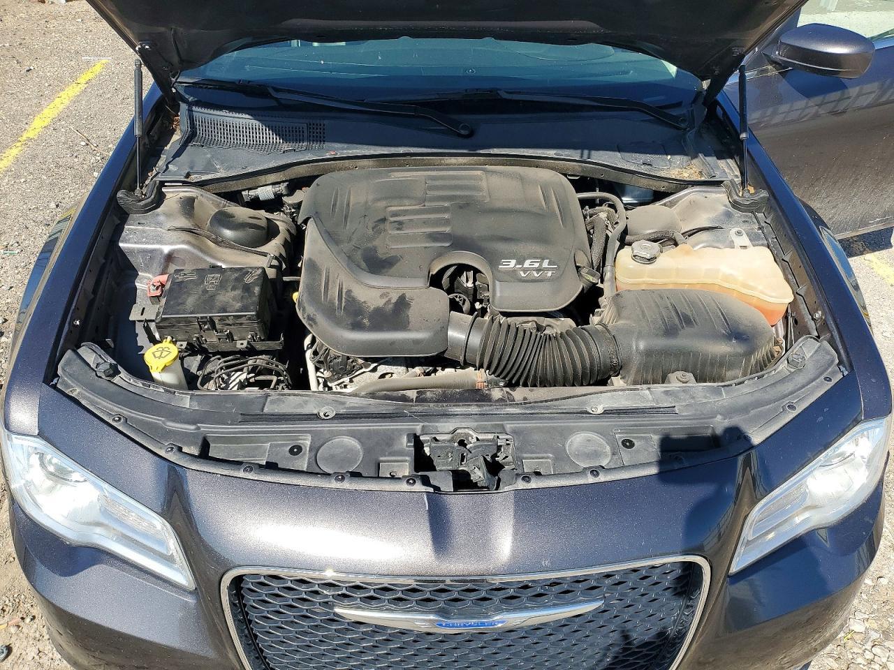 CHRYSLER 300