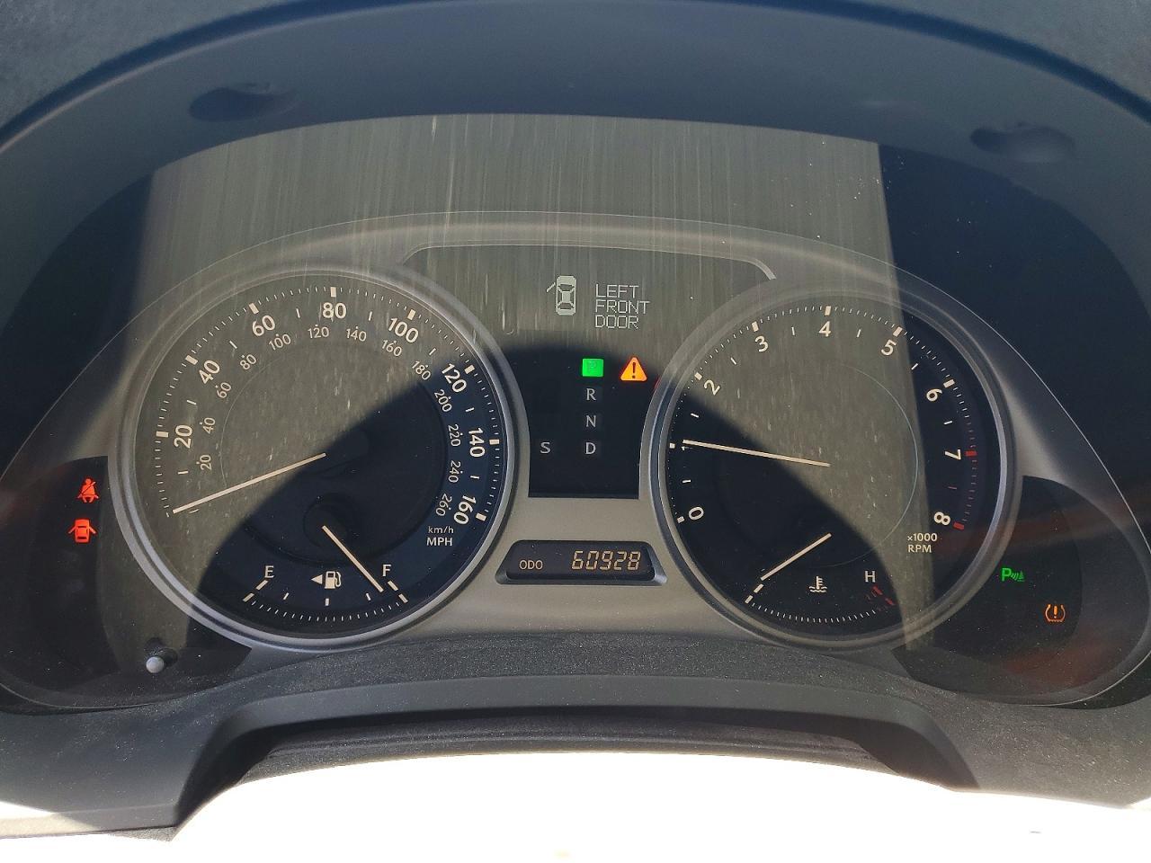 LEXUS IS