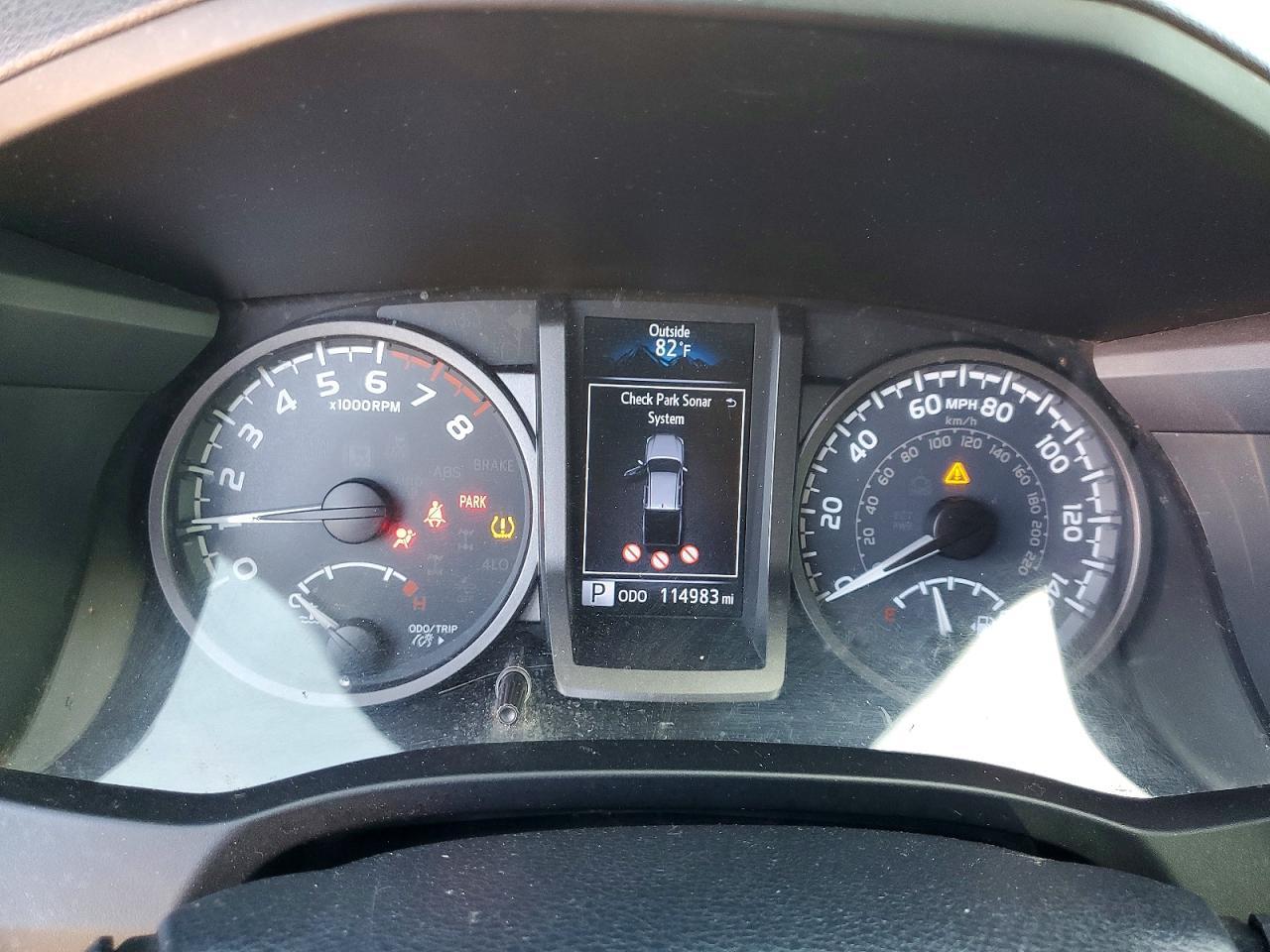 TOYOTA TACOMA