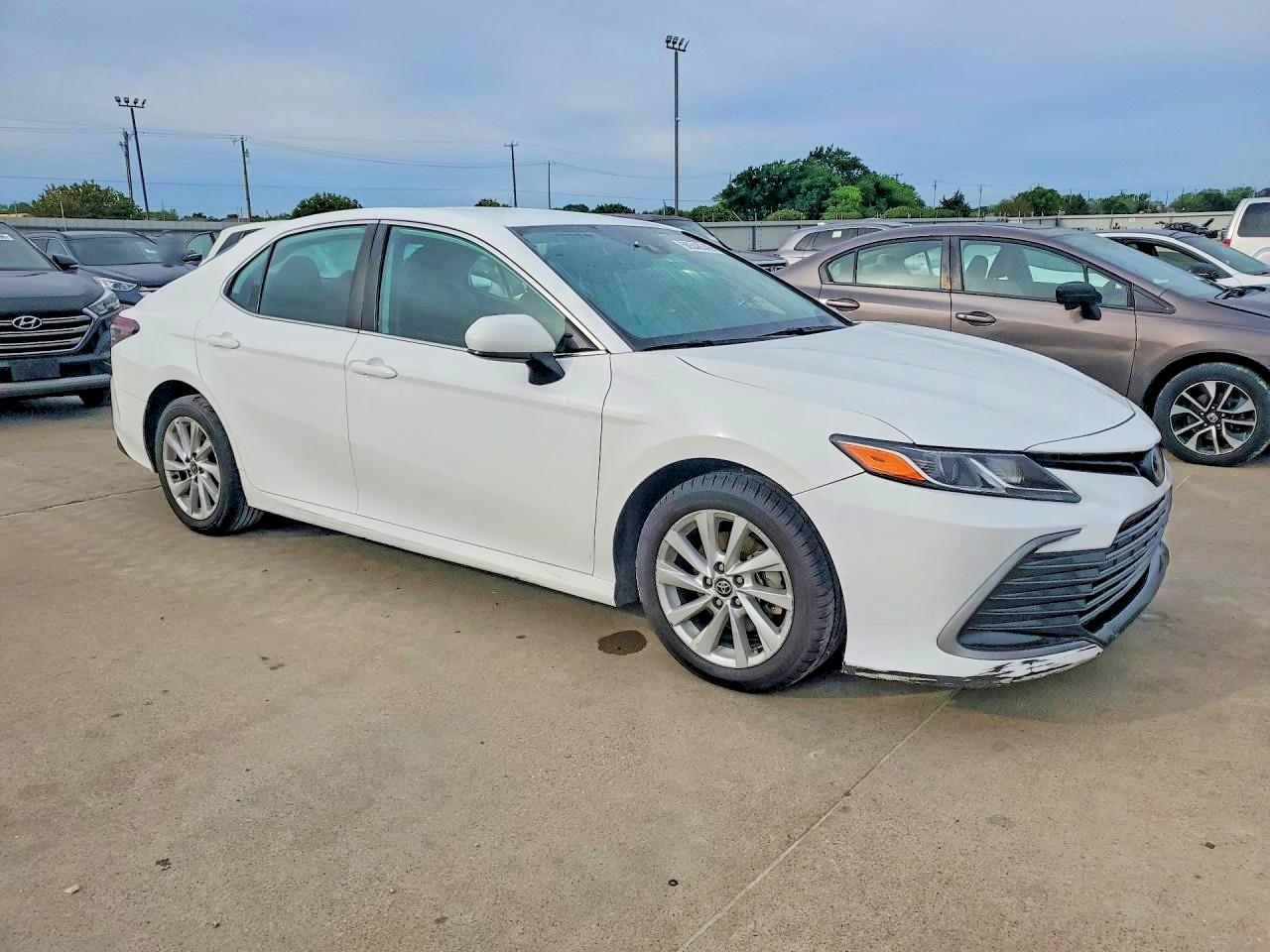 2022 TOYOTA CAMRY — фото 4
