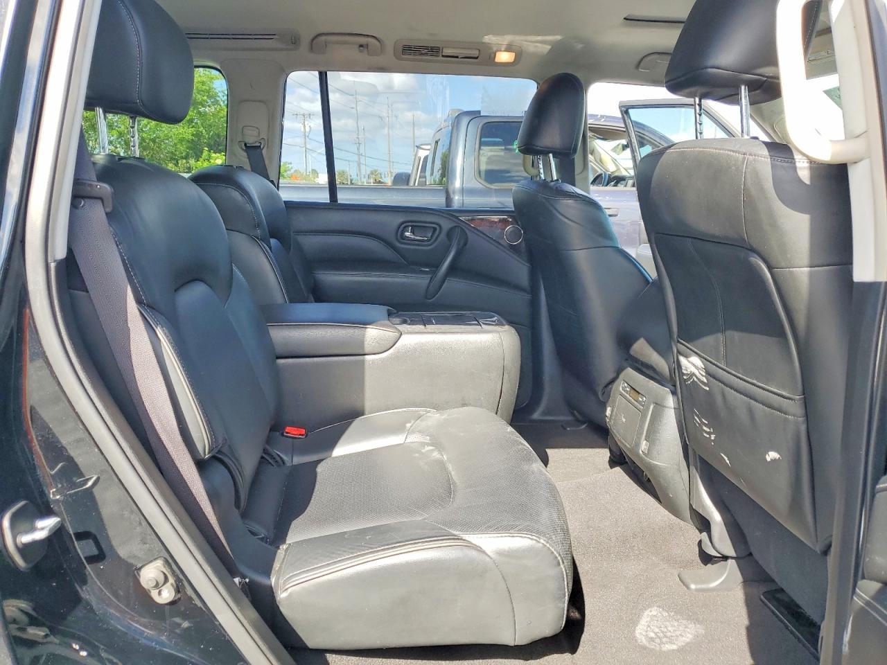INFINITI QX80