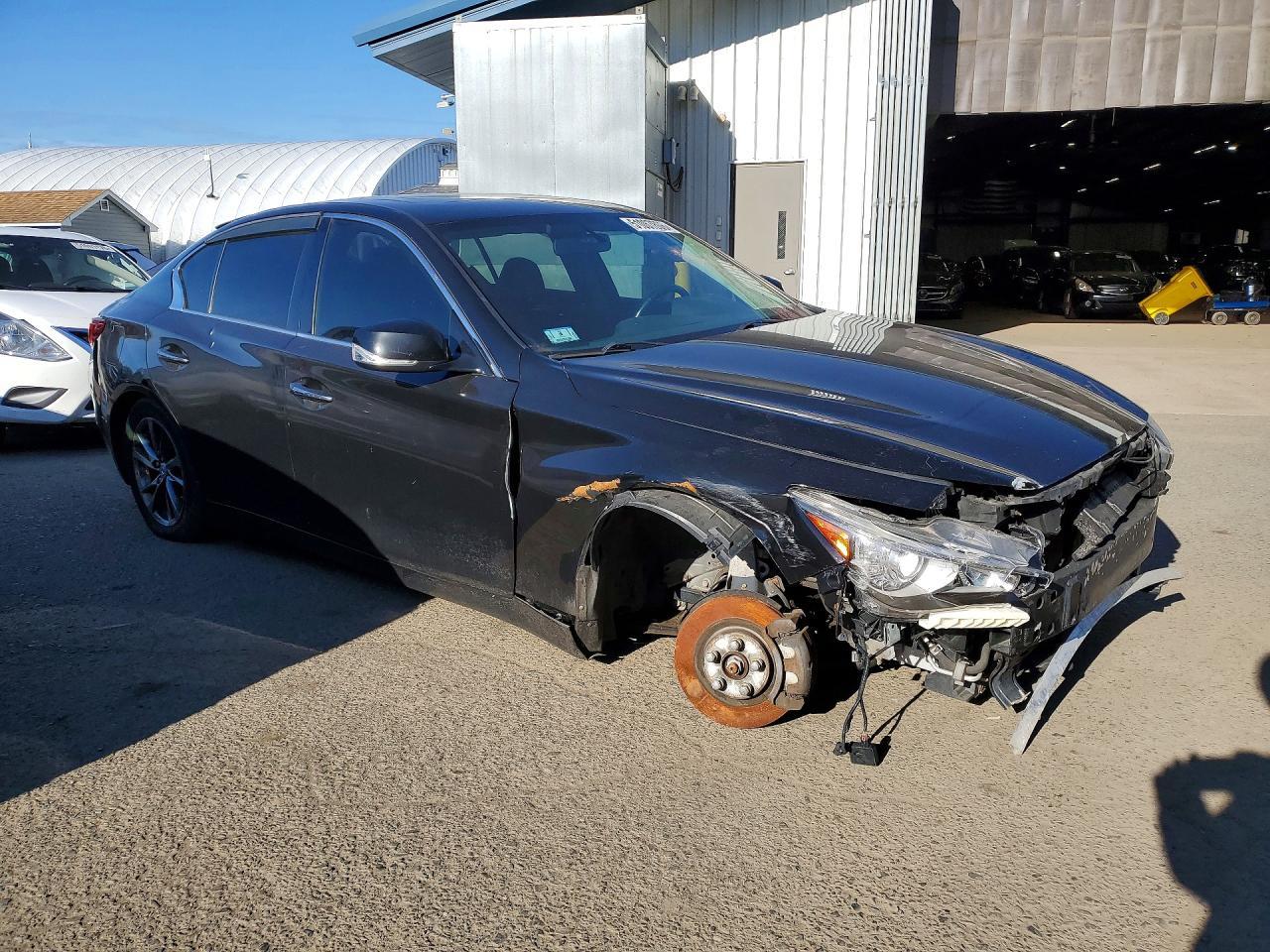 INFINITI Q50