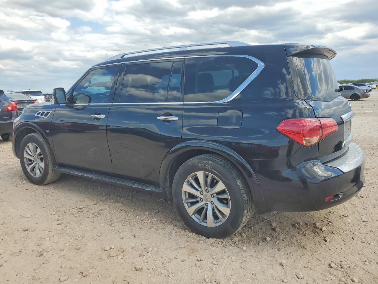 2017 INFINITI QX80 — фото 2