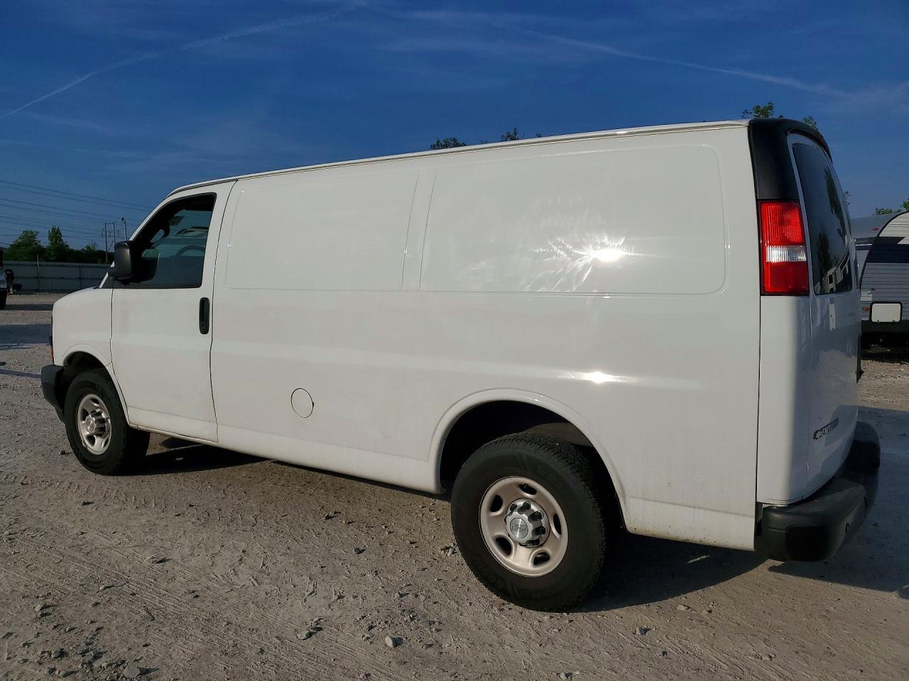 2019 CHEVROLET EXPRESS — фото 2