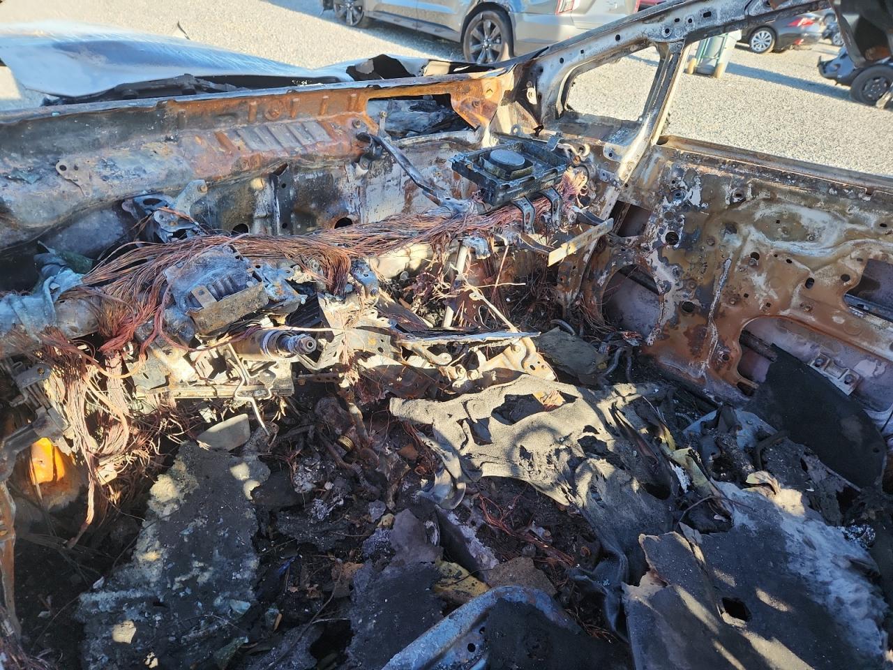 2013 TOYOTA PRIUS — фото 8