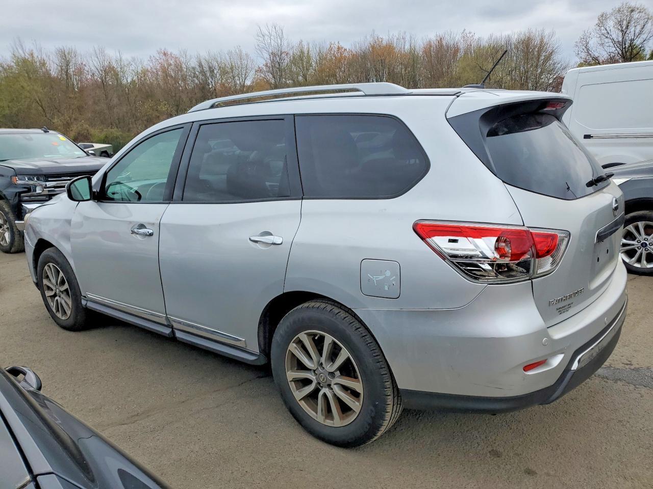 NISSAN PATHFINDER