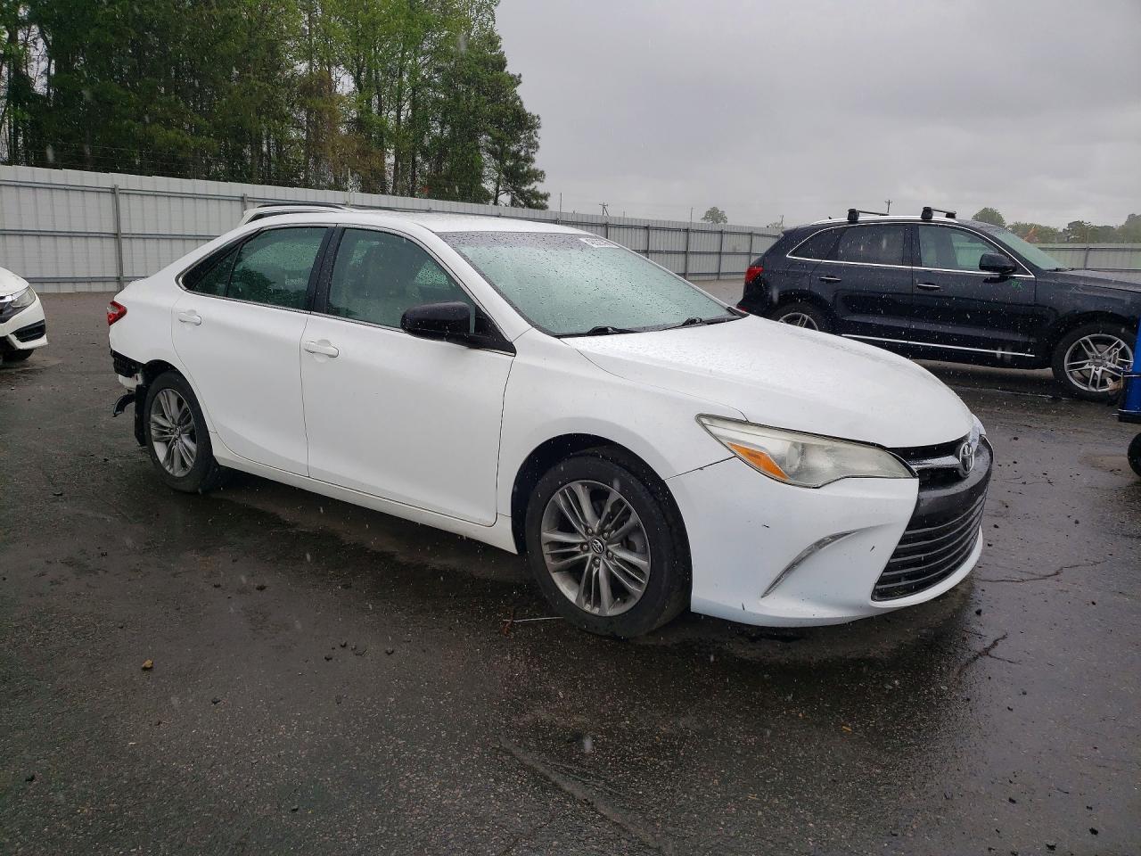 2017 TOYOTA CAMRY — фото 4