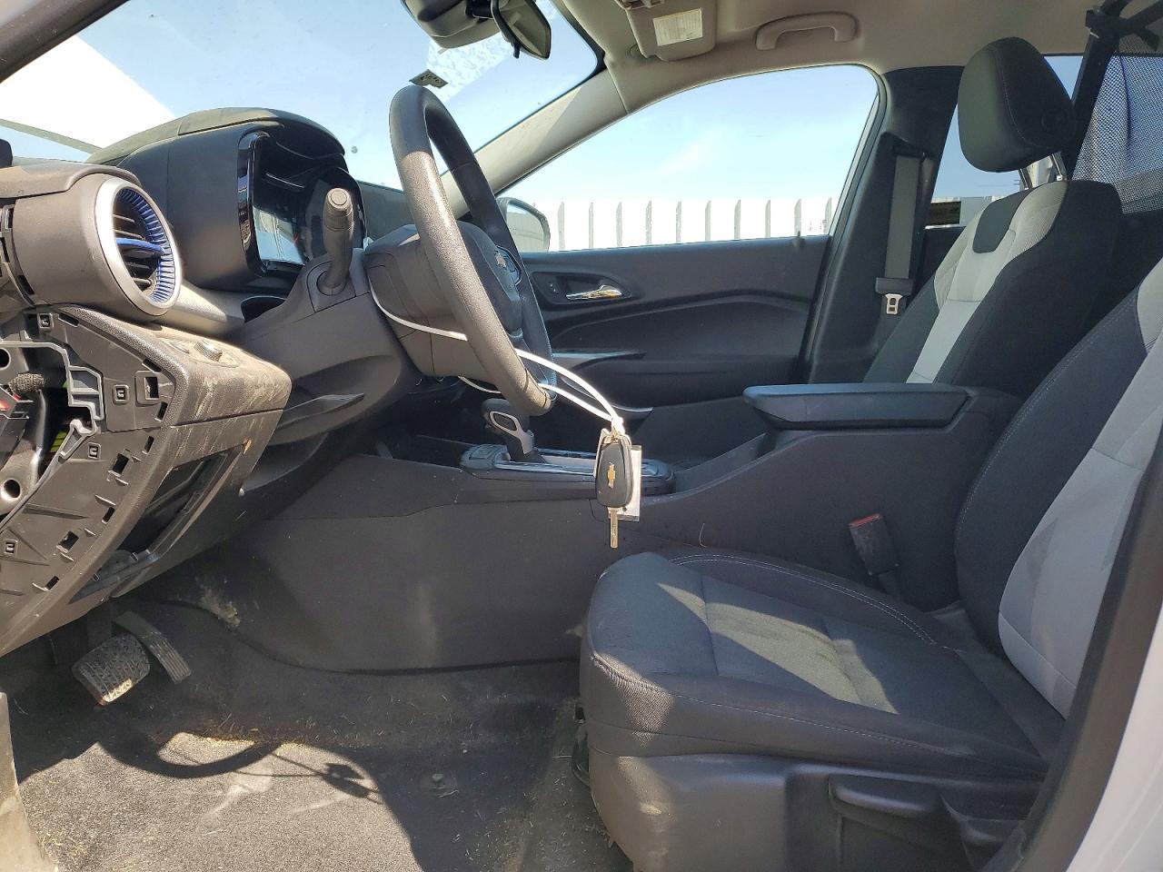 CHEVROLET TRAX