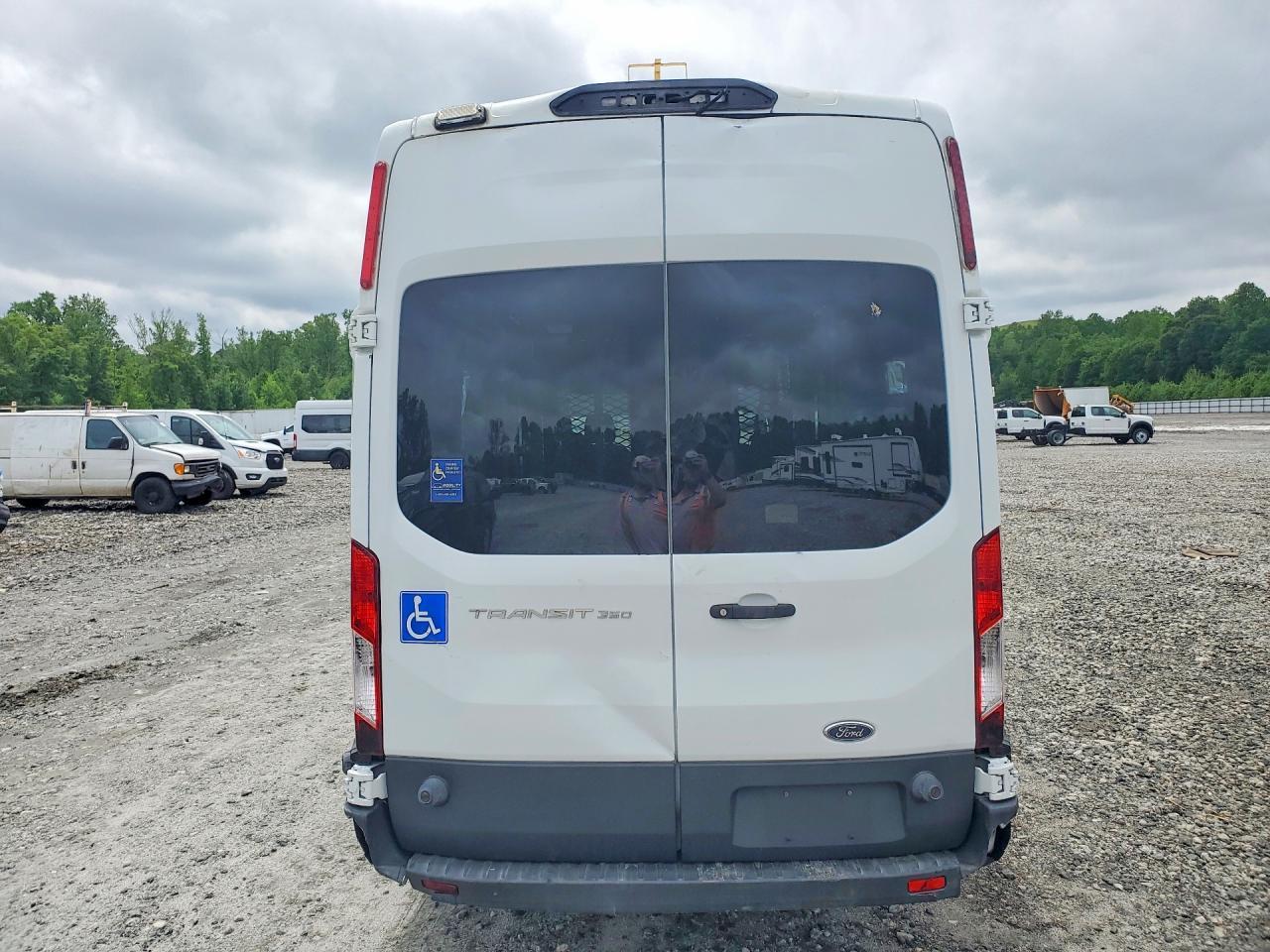 FORD TRANSIT