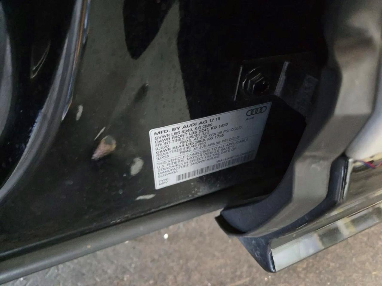 AUDI Q7