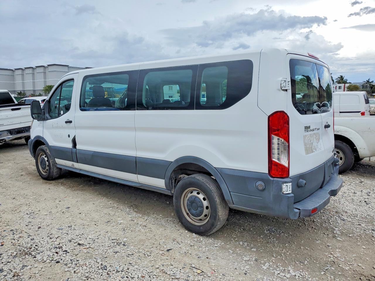 FORD TRANSIT