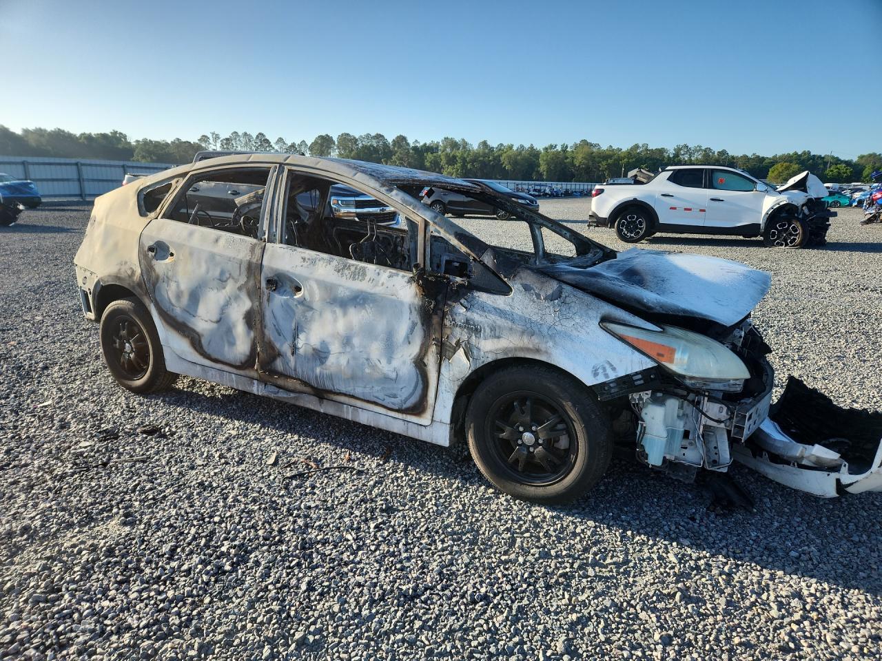2013 TOYOTA PRIUS — фото 4