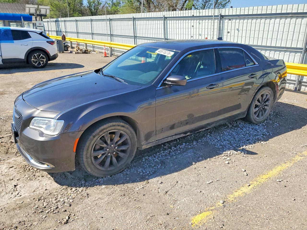 CHRYSLER 300