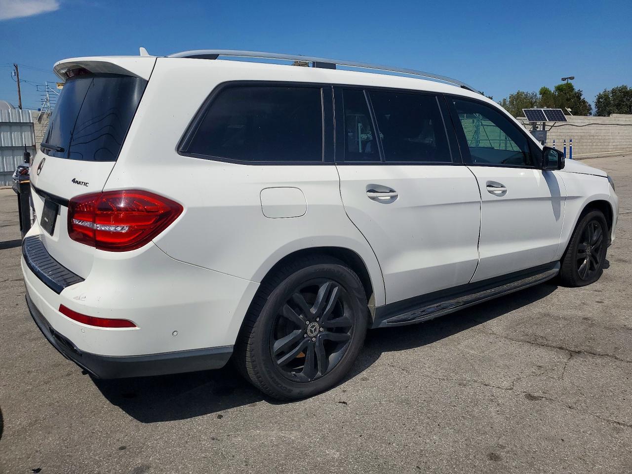 MERCEDES-BENZ GLS-CLASS