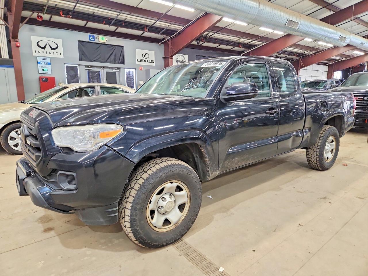 TOYOTA TACOMA