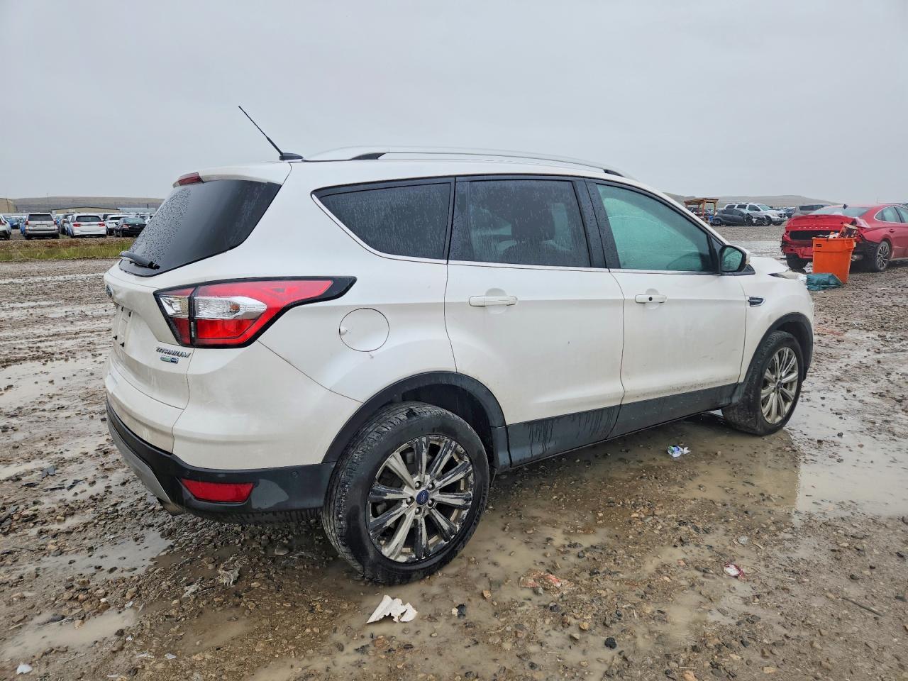 FORD ESCAPE