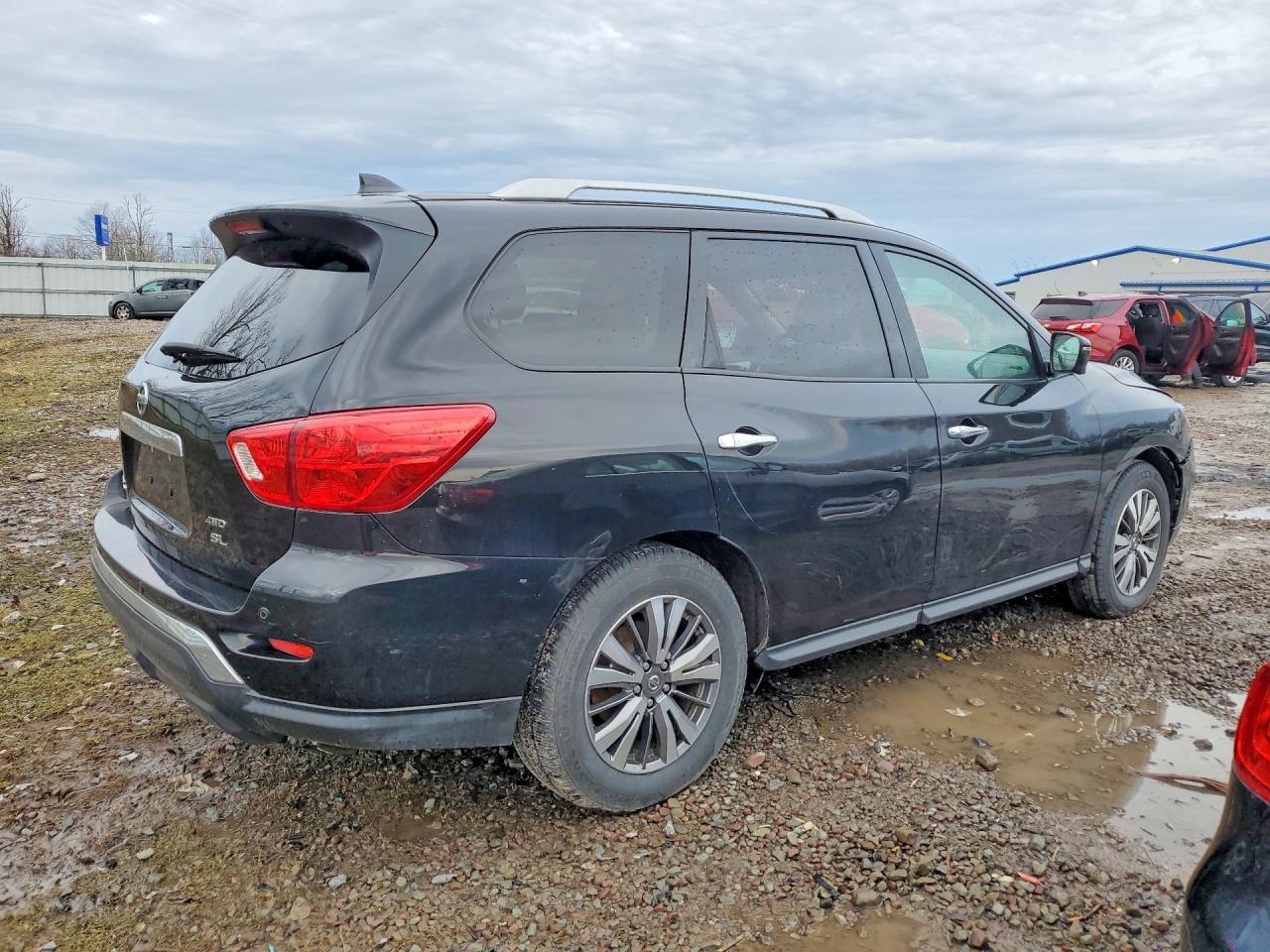 NISSAN PATHFINDER
