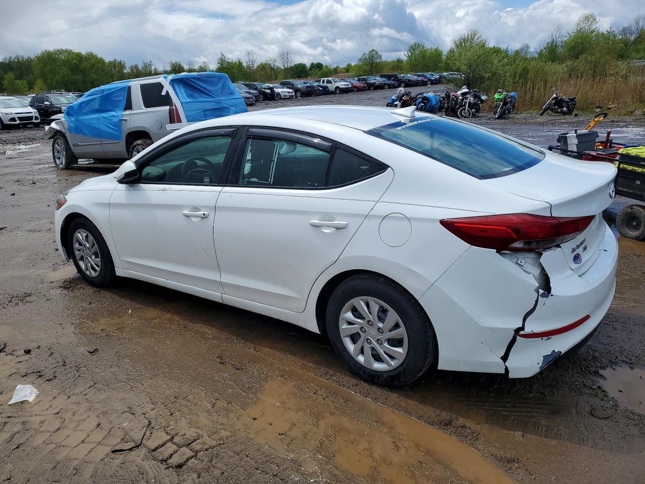 2017 HYUNDAI ELANTRA — фото 2