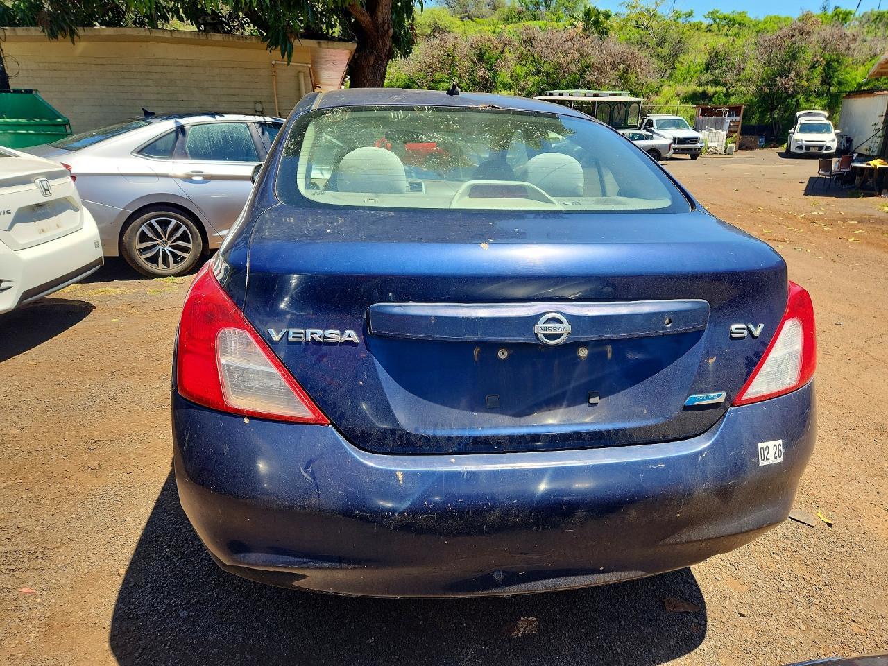 NISSAN VERSA