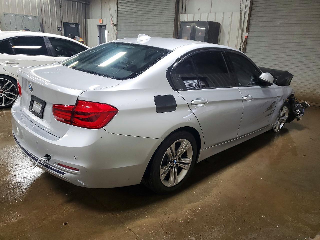 2016 BMW 3 SERIES — фото 3