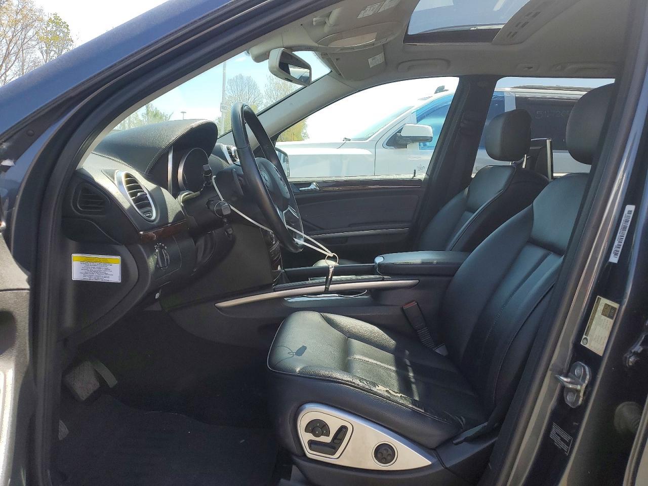 MERCEDES-BENZ GL-CLASS