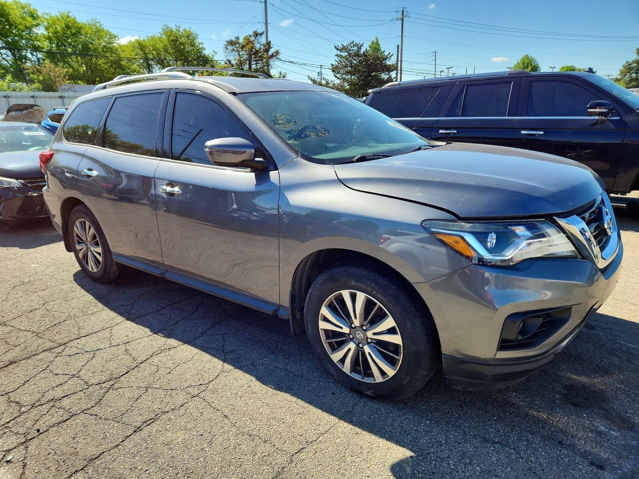 NISSAN PATHFINDER