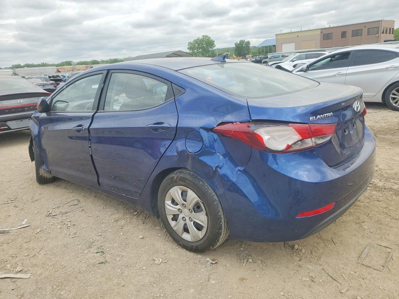 2016 HYUNDAI ELANTRA — фото 2