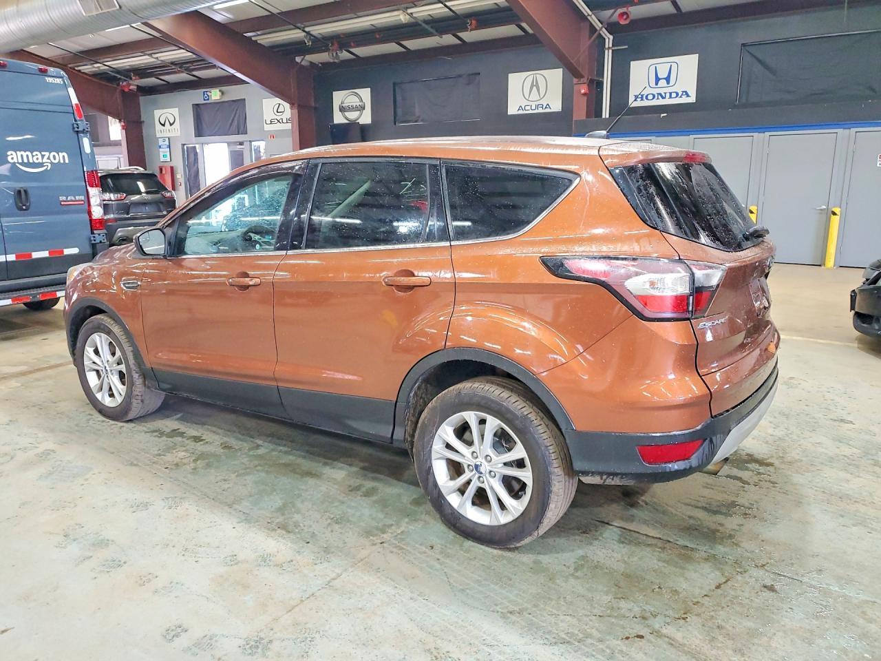 FORD ESCAPE