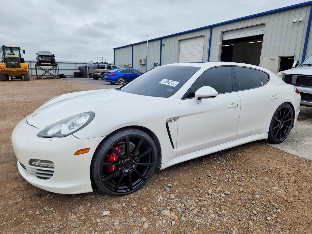 PORSCHE PANAMERA