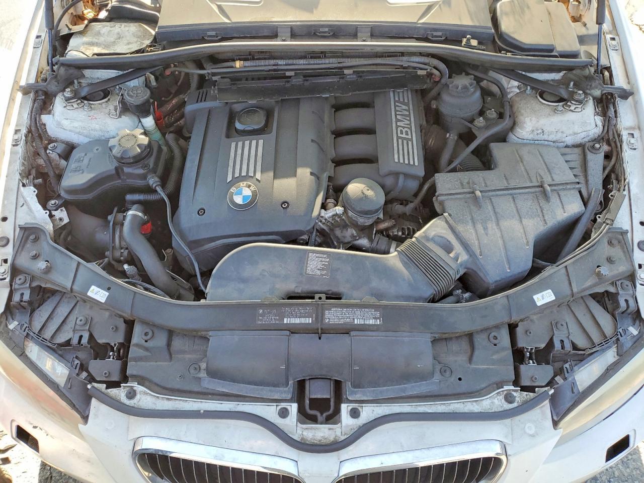 2013 BMW 3 SERIES — фото 11