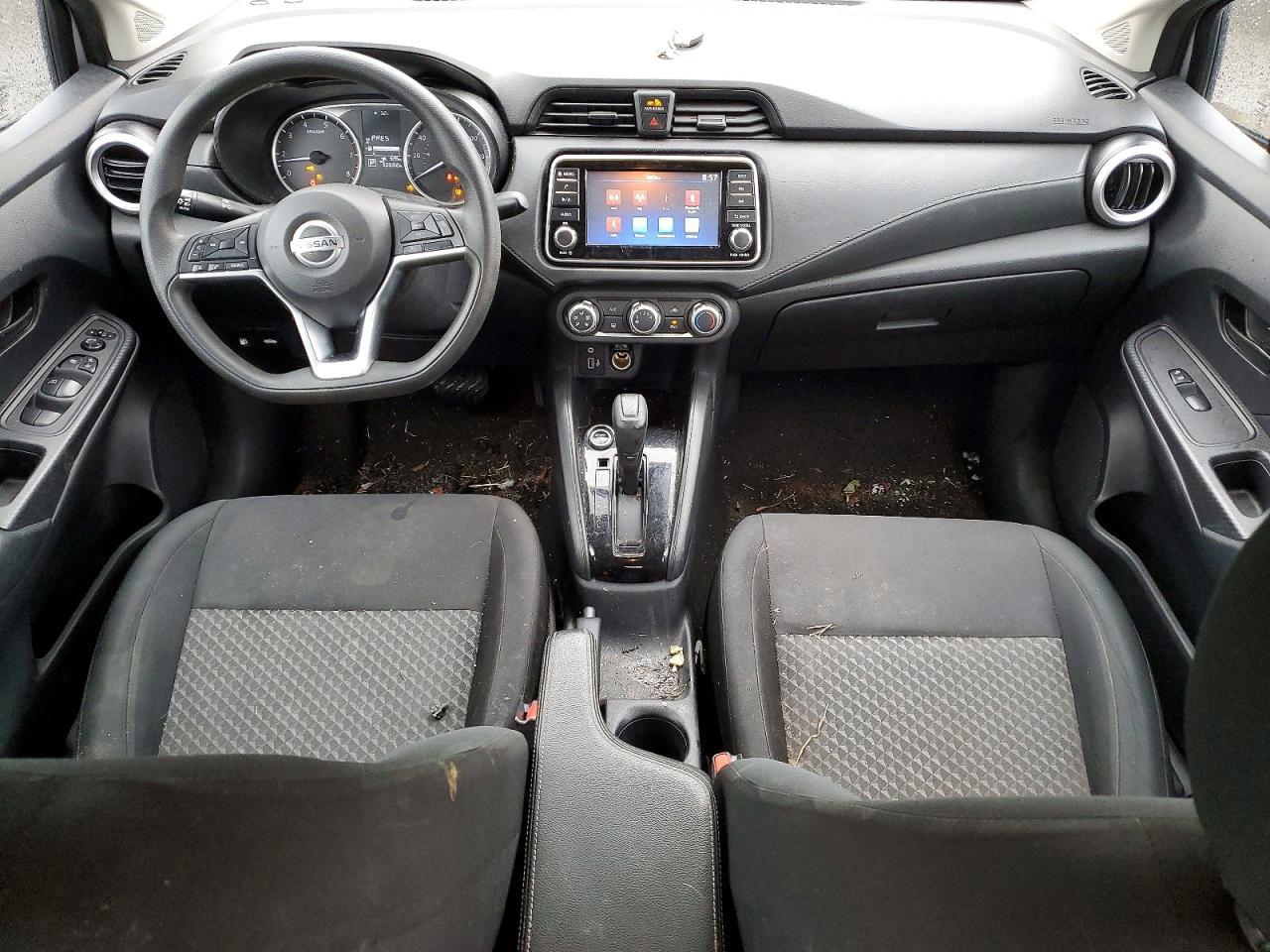 NISSAN VERSA
