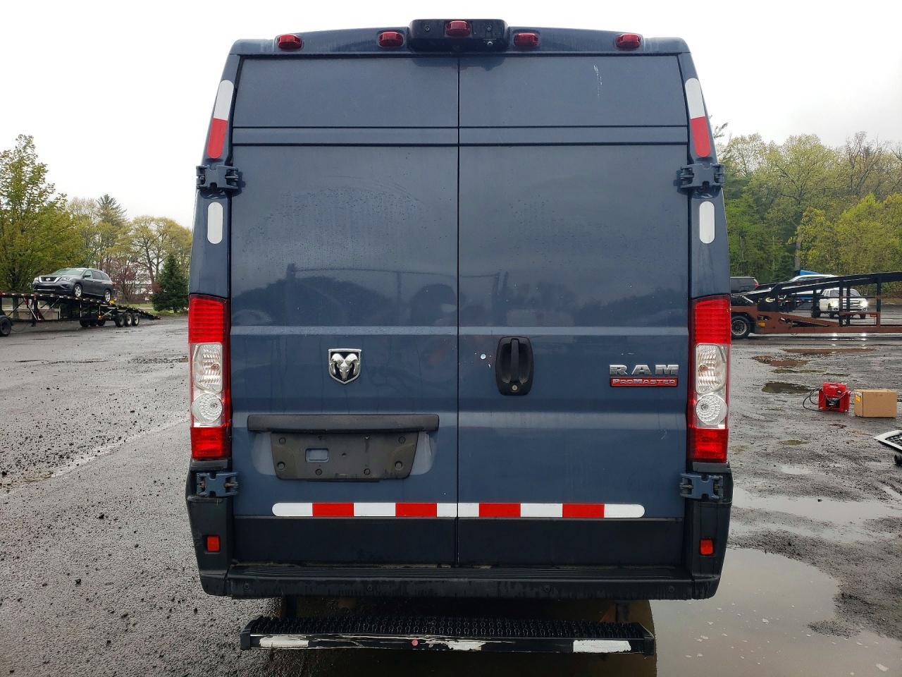 RAM PROMASTER 3500