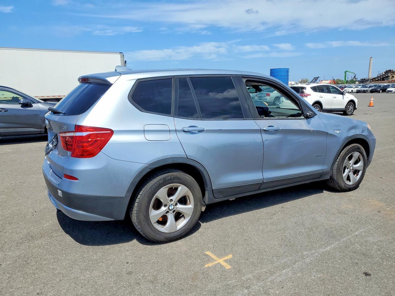 2012 BMW X3 — фото 3