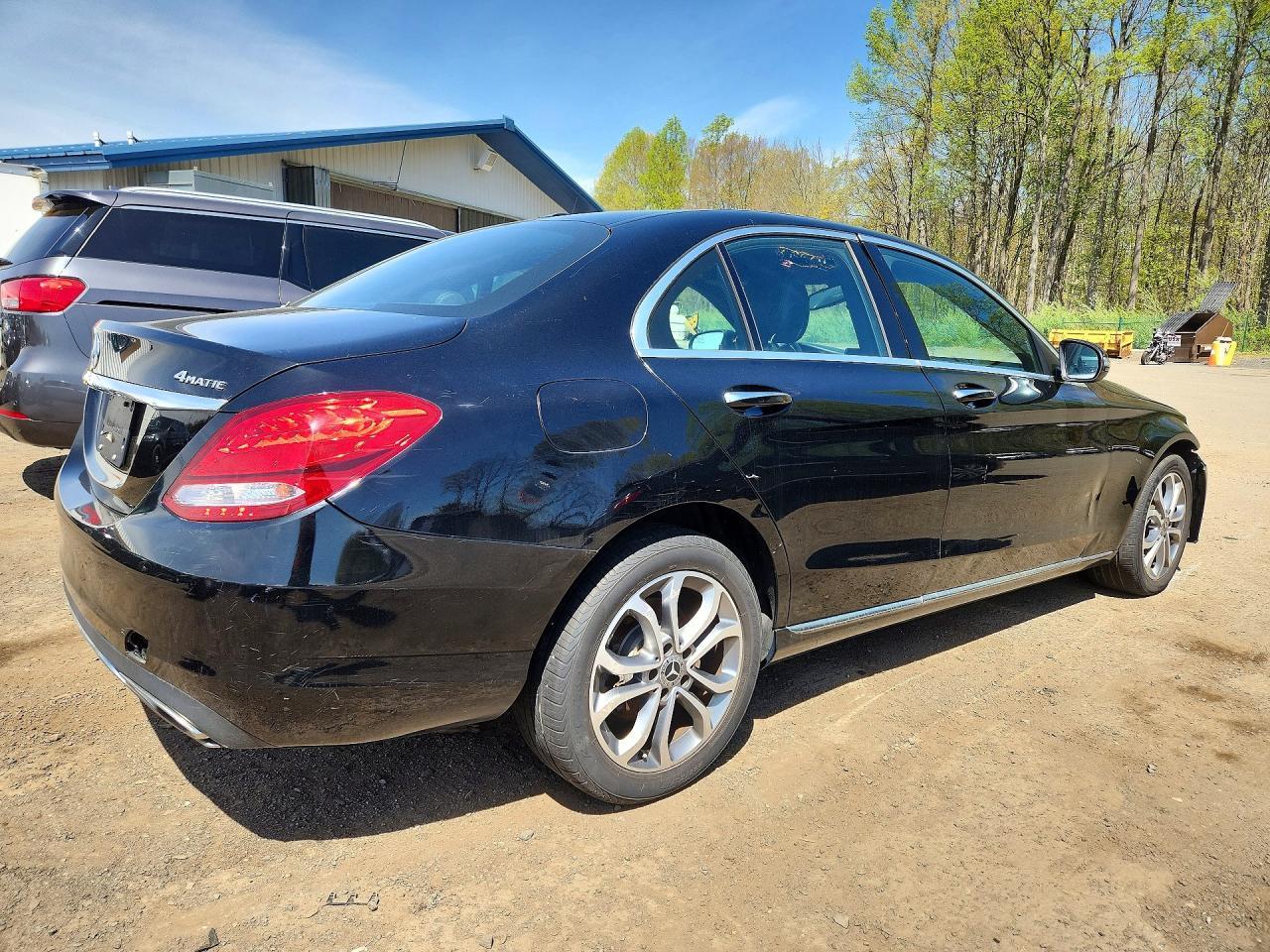 MERCEDES-BENZ C-CLASS