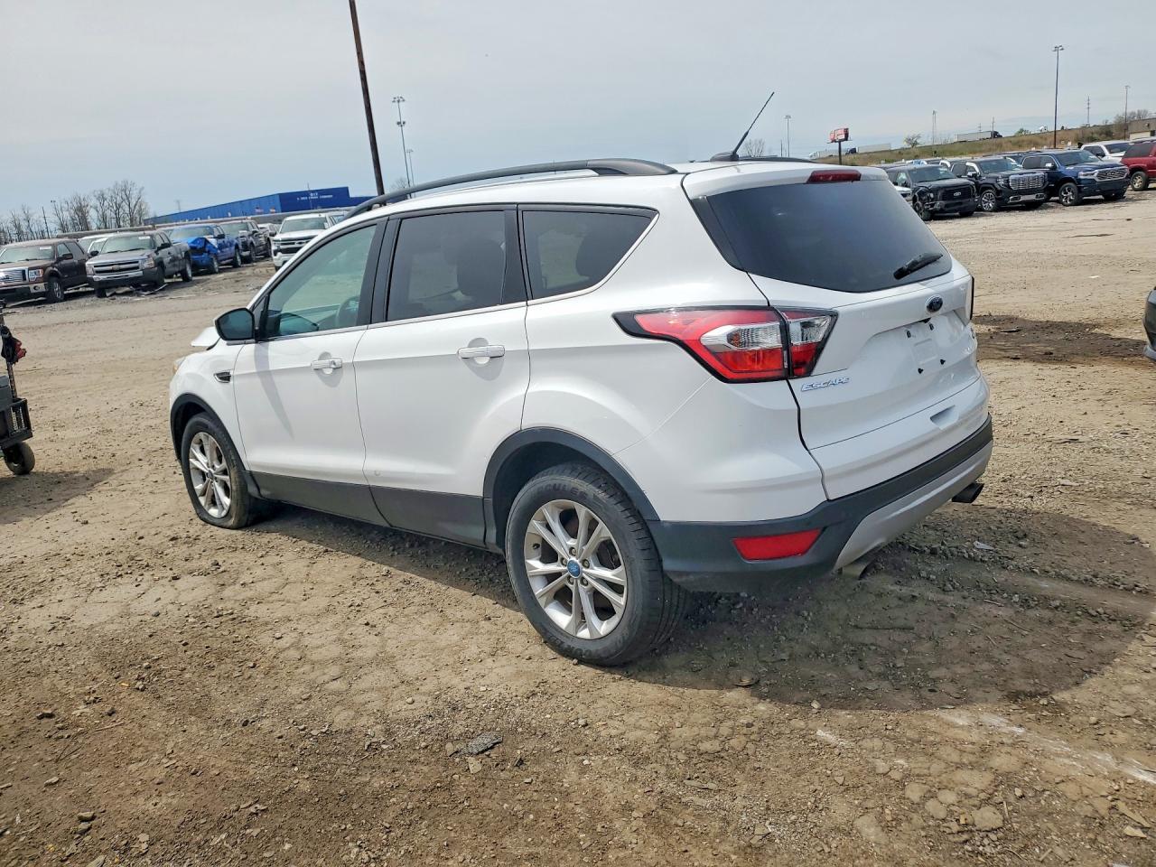 FORD ESCAPE