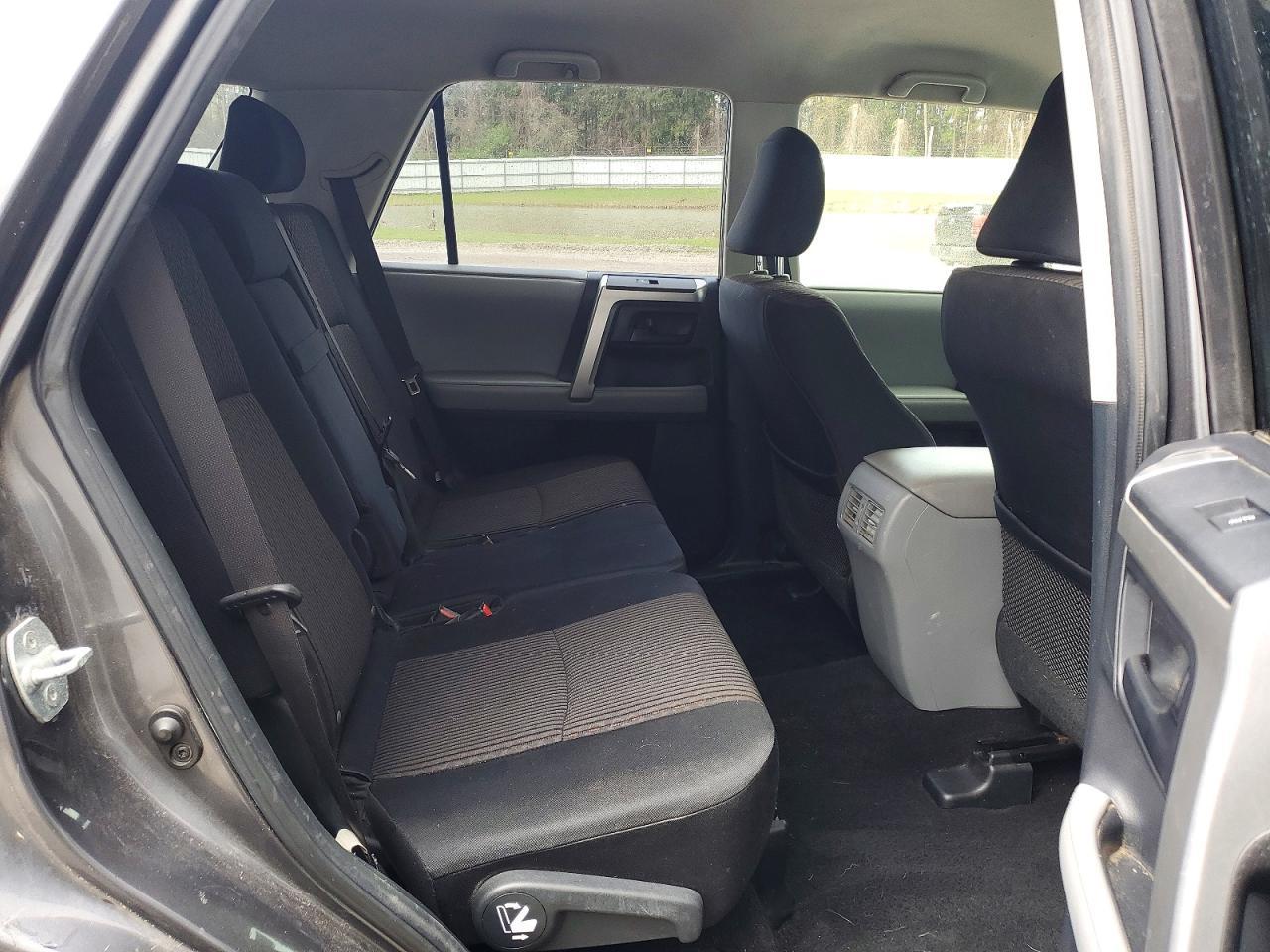 TOYOTA 4RUNNER