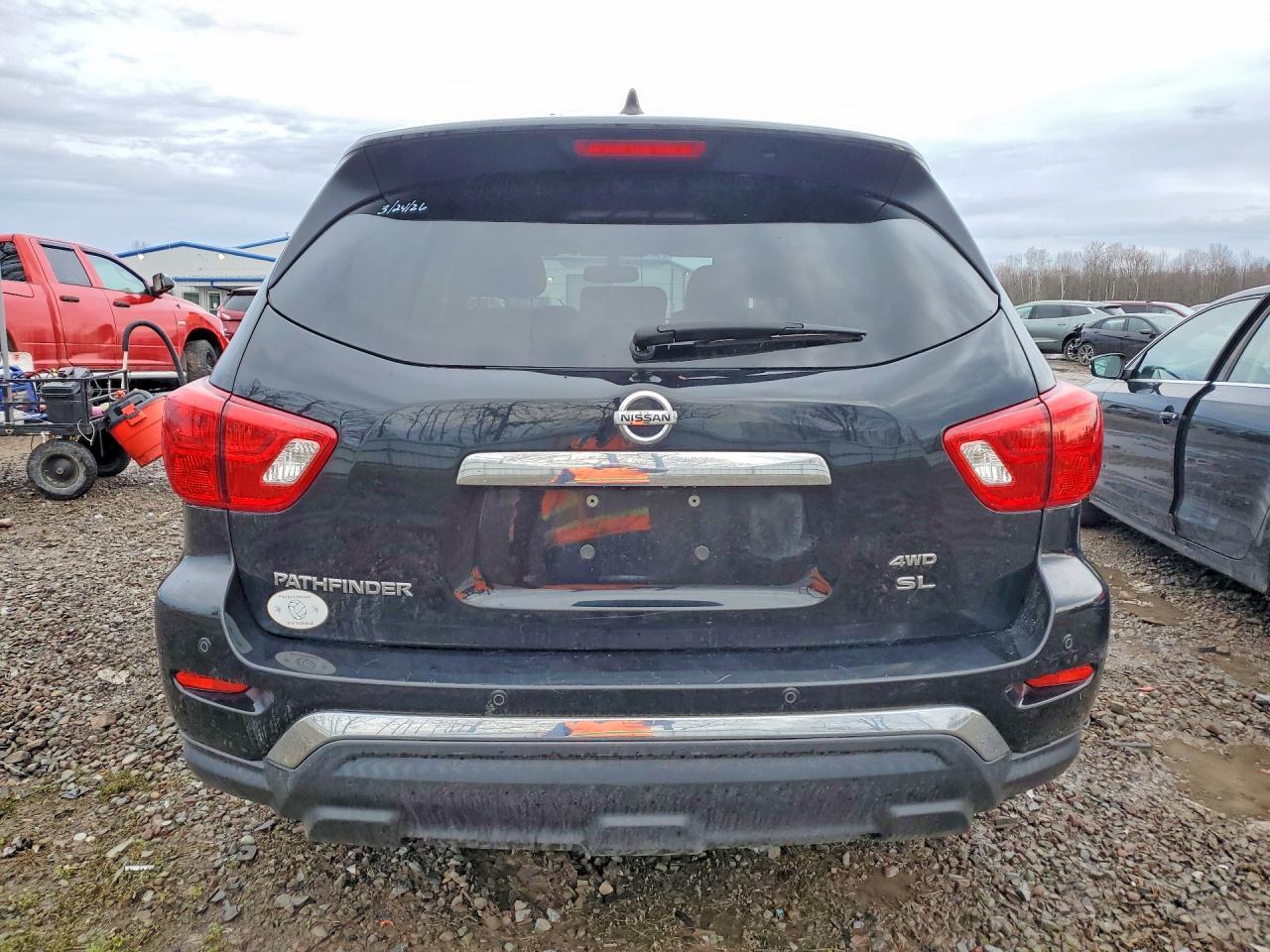 NISSAN PATHFINDER