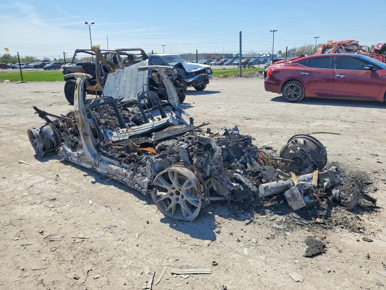 TESLA MODEL S