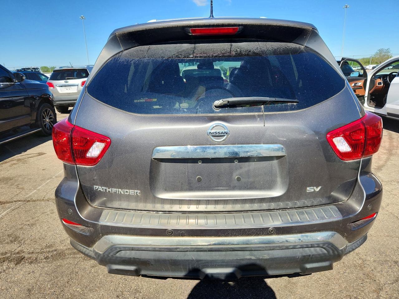 NISSAN PATHFINDER