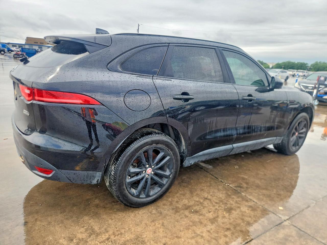 2019 JAGUAR F-PACE — фото 3