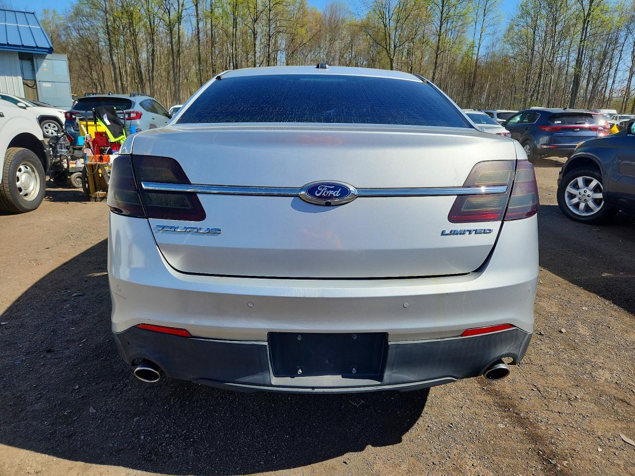 FORD TAURUS