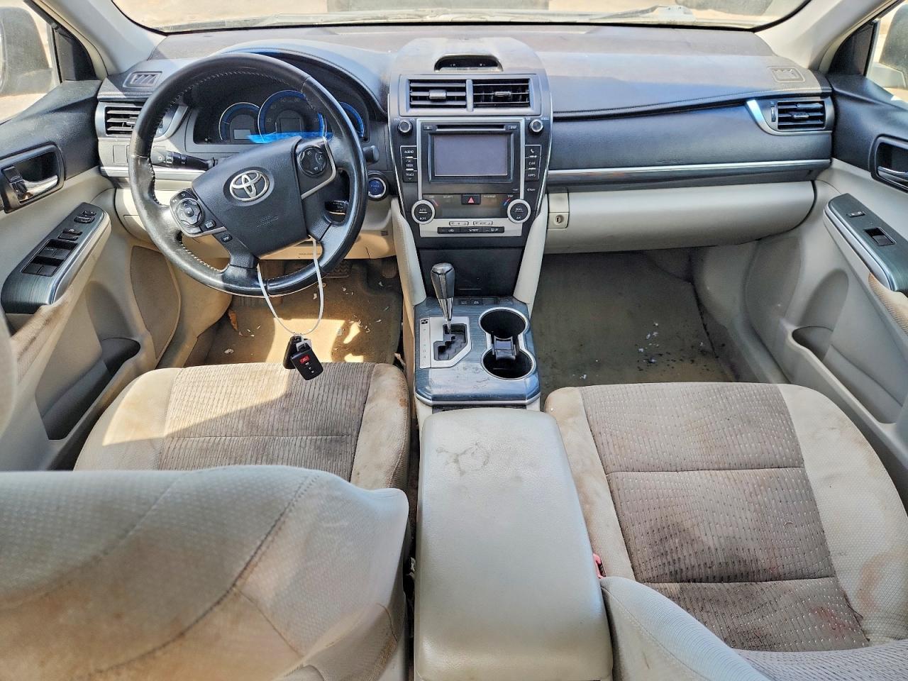 TOYOTA CAMRY HYBRID